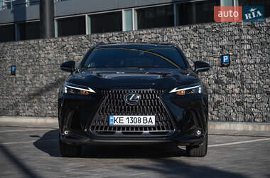 Внедорожник / Кроссовер Lexus NX 2022 в 