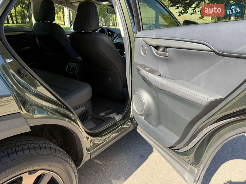 Внедорожник / Кроссовер Lexus NX 2020 в Умани