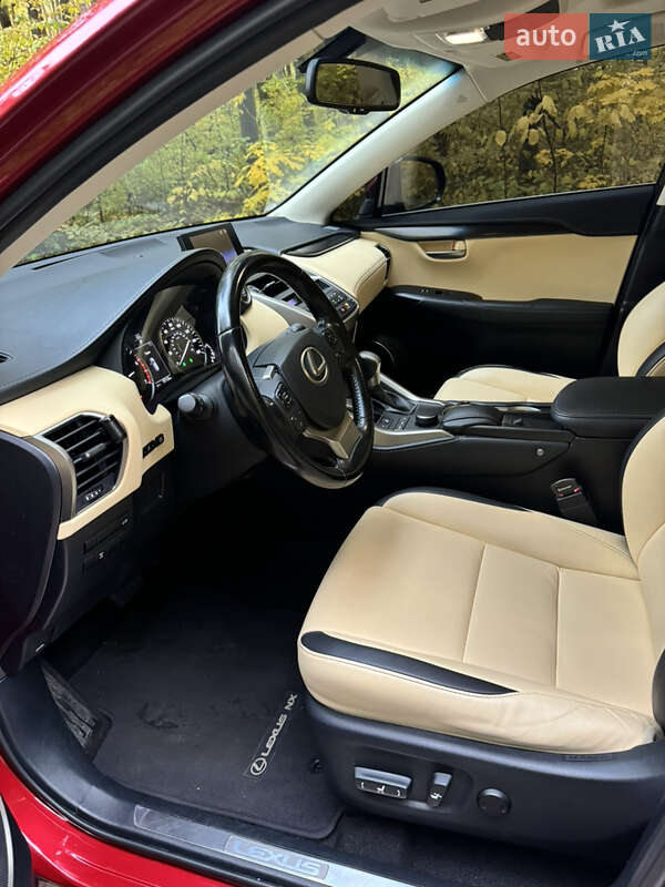 Позашляховик / Кросовер Lexus NX 2017 в Вінниці
