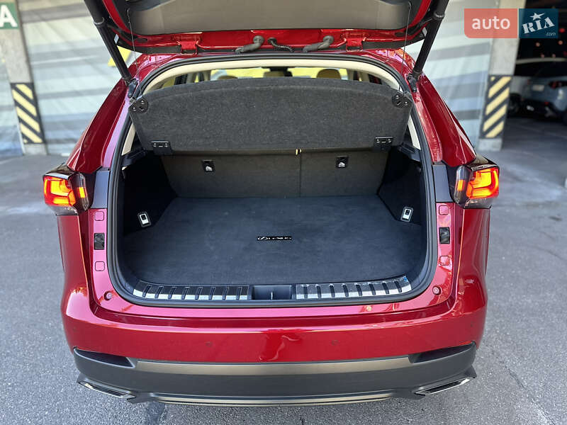 Внедорожник / Кроссовер Lexus NX 2019 в Киеве