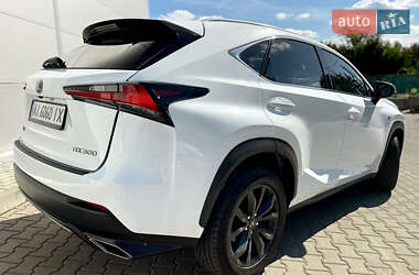 Внедорожник / Кроссовер Lexus NX 2021 в 