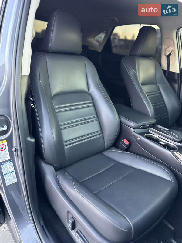 Внедорожник / Кроссовер Lexus NX 2016 в Виннице