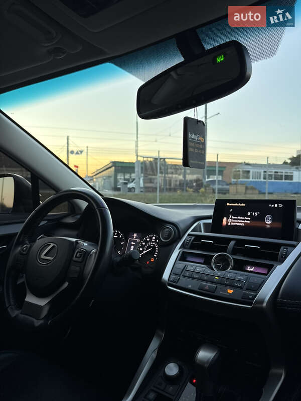 Внедорожник / Кроссовер Lexus NX 2016 в Виннице