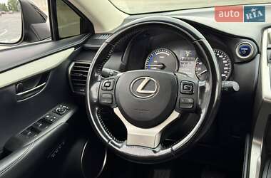 Внедорожник / Кроссовер Lexus NX 2017 в 