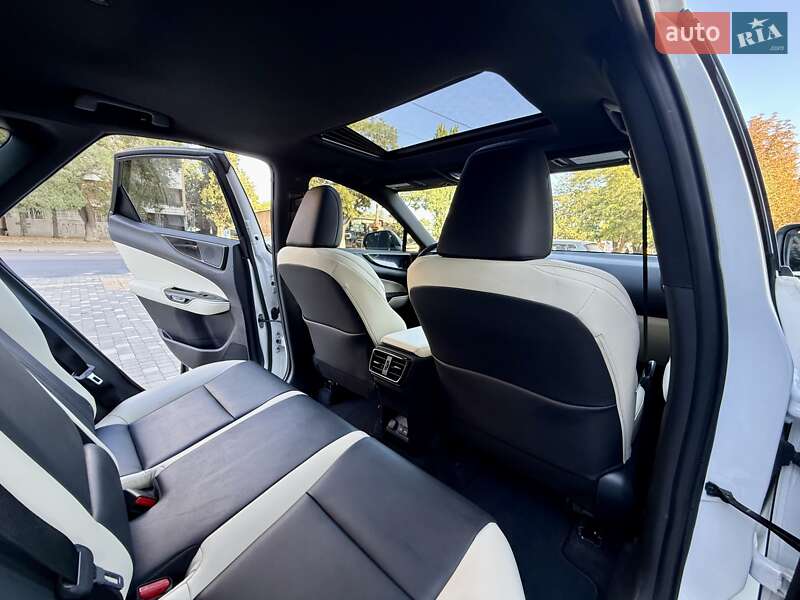 Внедорожник / Кроссовер Lexus NX 2023 в Одессе