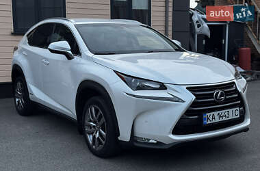 Позашляховик / Кросовер Lexus NX 2015 в 