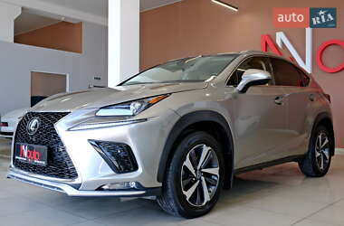Внедорожник / Кроссовер Lexus NX 2017 в 