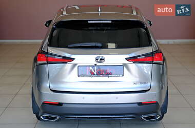 Внедорожник / Кроссовер Lexus NX 2017 в 