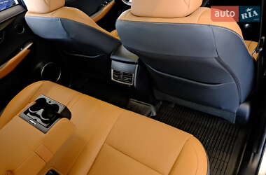 Внедорожник / Кроссовер Lexus NX 2017 в 