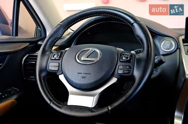 Внедорожник / Кроссовер Lexus NX 2017 в 