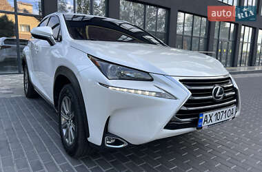 Позашляховик / Кросовер Lexus NX 2016 в Полтаві