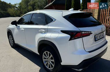 Позашляховик / Кросовер Lexus NX 2017 в 