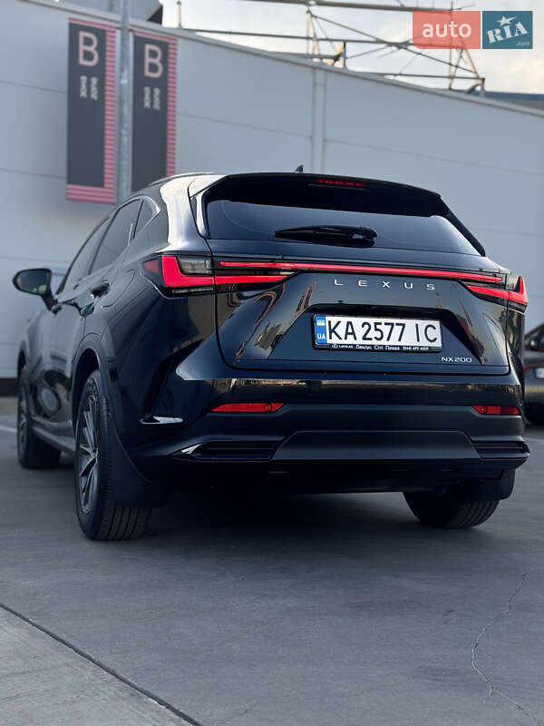 Внедорожник / Кроссовер Lexus NX 2022 в Киеве
