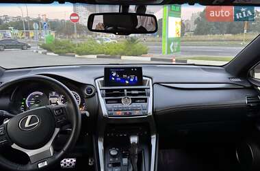 Внедорожник / Кроссовер Lexus NX 2015 в 