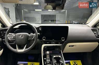 Внедорожник / Кроссовер Lexus NX 2024 в 