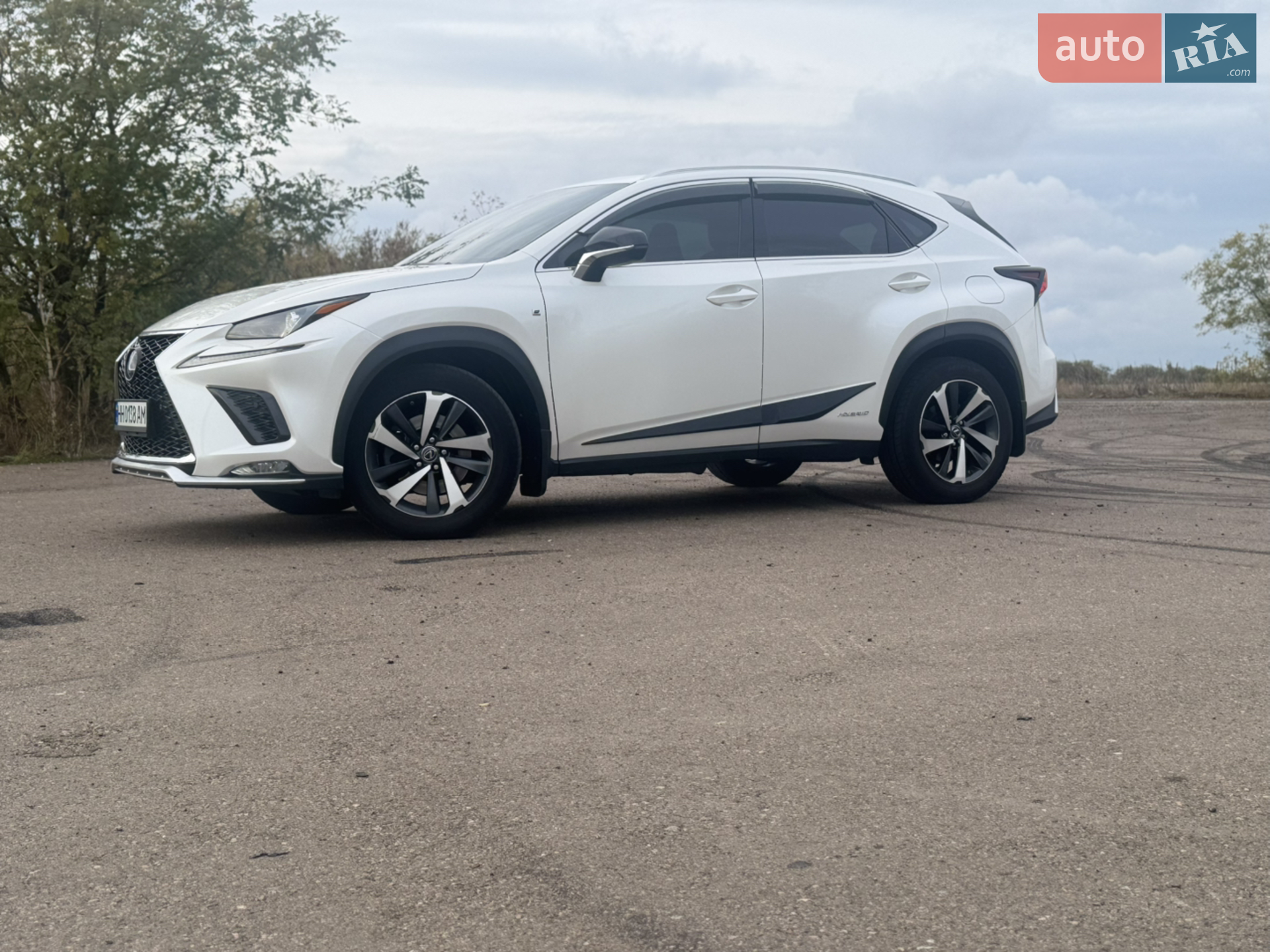 2017 Lexus NX - мініатюра 3