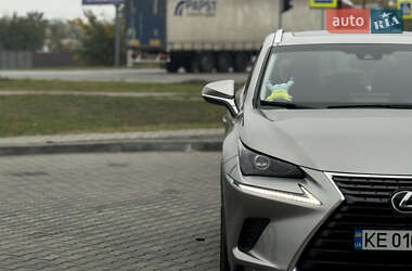Внедорожник / Кроссовер Lexus NX 2017 в 
