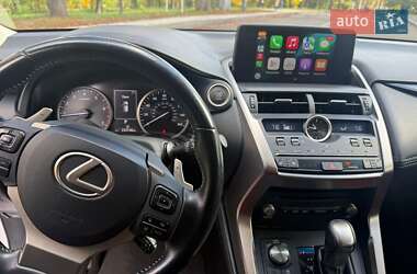 Позашляховик / Кросовер Lexus NX 2018 в 