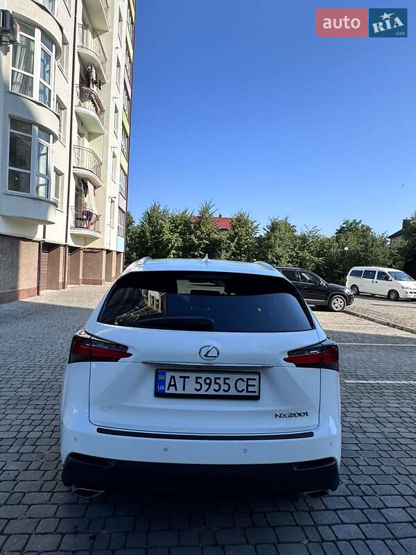 Внедорожник / Кроссовер Lexus NX 2016 в Ивано-Франковске