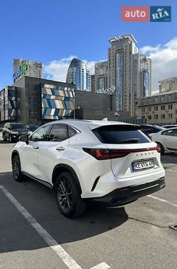 Внедорожник / Кроссовер Lexus NX 2022 в Киеве