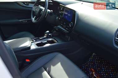 Внедорожник / Кроссовер Lexus NX 2022 в 
