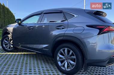 Внедорожник / Кроссовер Lexus NX 2015 в 