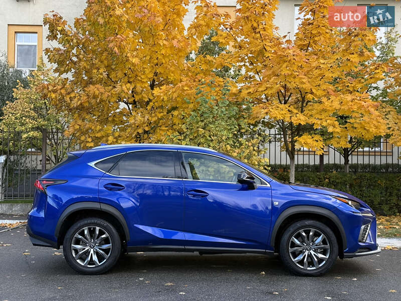 Позашляховик / Кросовер Lexus NX 2019 в Києві