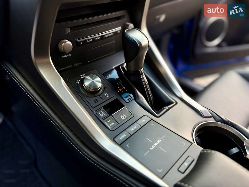 Позашляховик / Кросовер Lexus NX 2019 в Києві