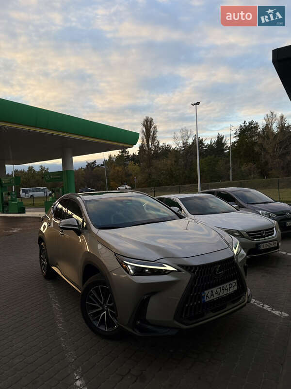 Внедорожник / Кроссовер Lexus NX 2023 в Киеве