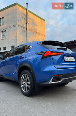 Внедорожник / Кроссовер Lexus NX 2019 в 