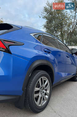 Внедорожник / Кроссовер Lexus NX 2019 в 