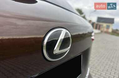 Позашляховик / Кросовер Lexus NX 2017 в 