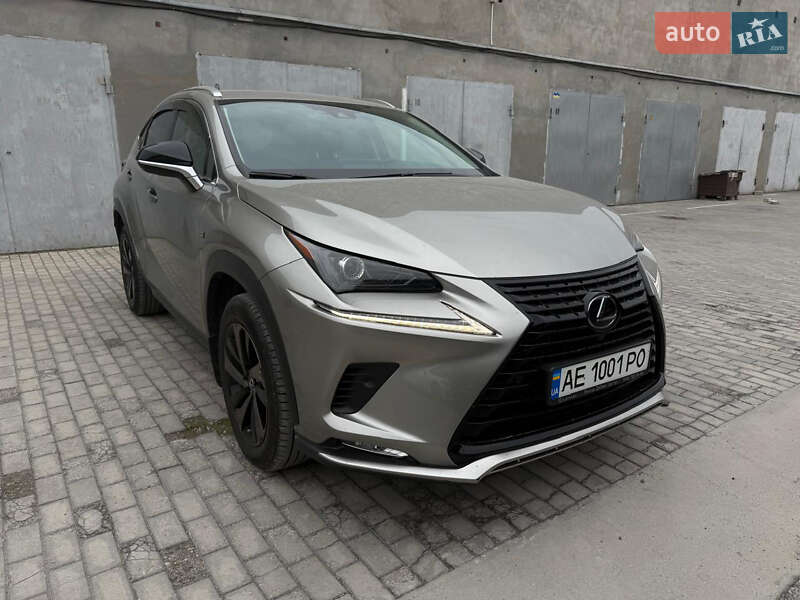 Позашляховик / Кросовер Lexus NX 2020 в Кам'янському