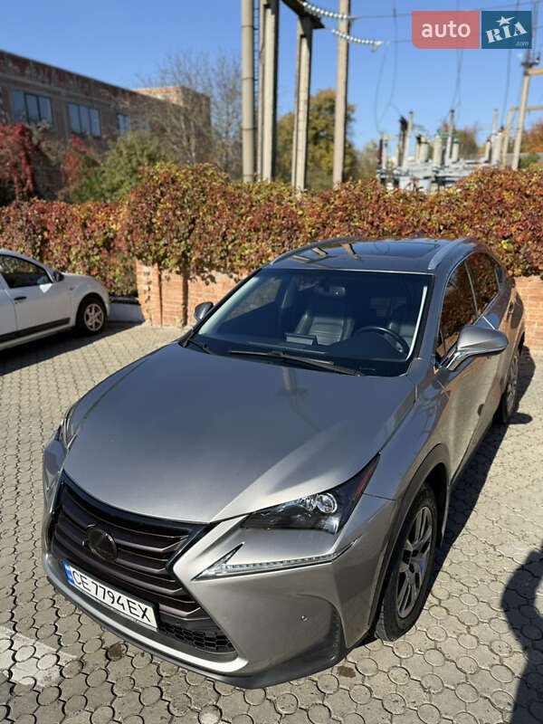 Позашляховик / Кросовер Lexus NX 2016 в Чернівцях