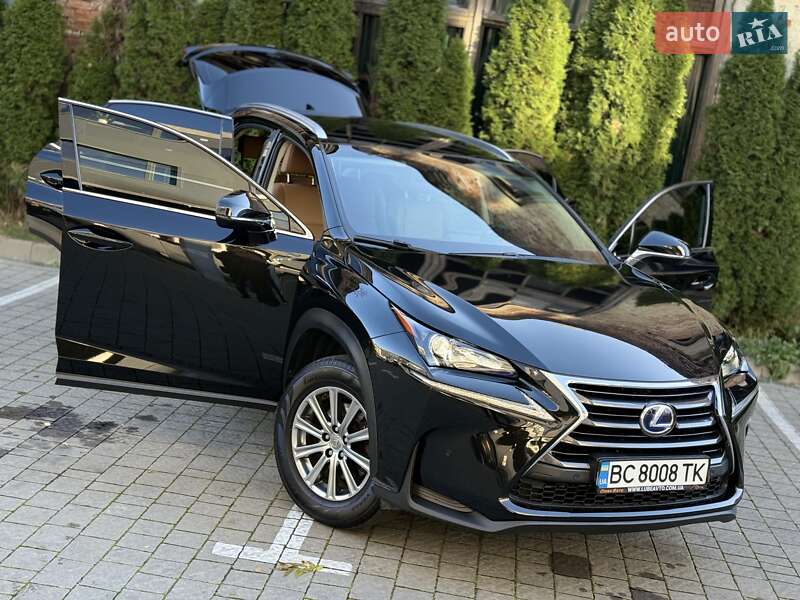 Позашляховик / Кросовер Lexus NX 2015 в Львові
