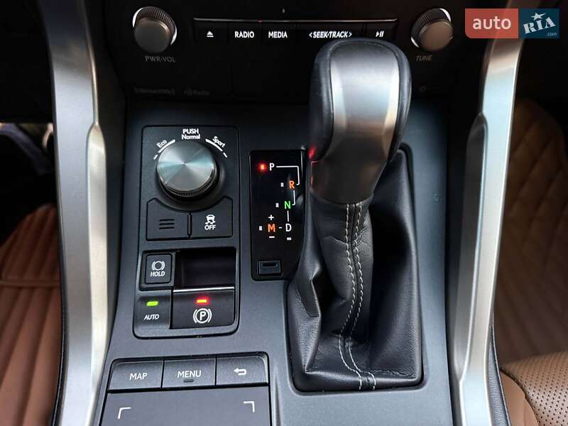 Позашляховик / Кросовер Lexus NX 2018 в Львові фото 31 Позашляховик / Кросовер Lexus NX 2018 в Львові