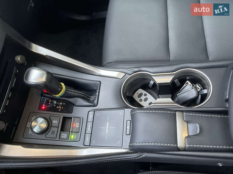 Внедорожник / Кроссовер Lexus NX 2018 в Харькове