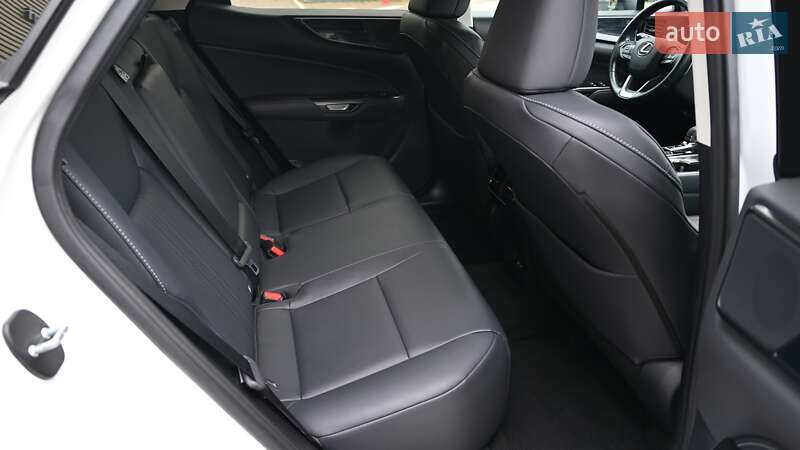 Позашляховик / Кросовер Lexus NX 2022 в Києві