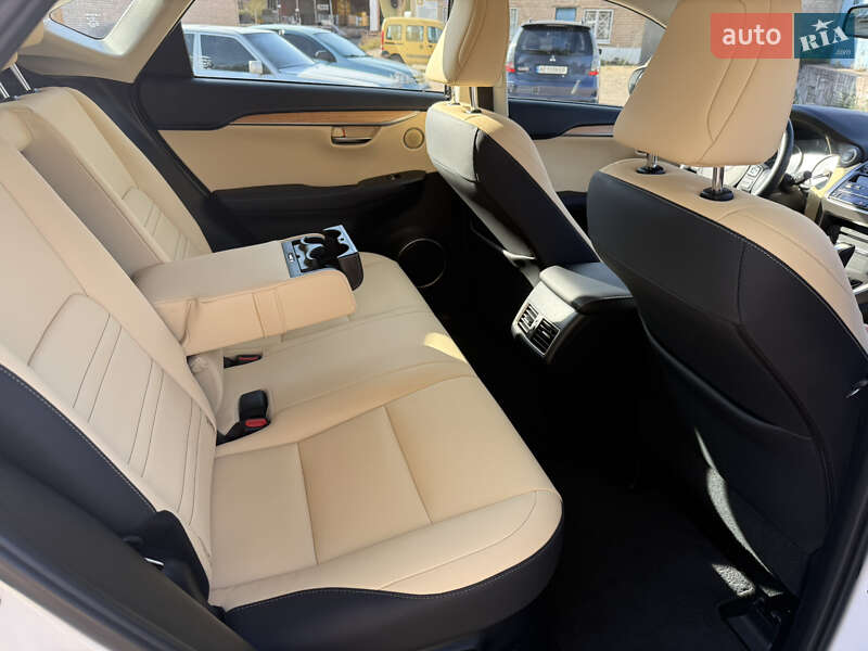 Позашляховик / Кросовер Lexus NX 2019 в Кривому Розі