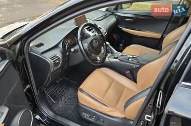 Позашляховик / Кросовер Lexus NX 2015 в Львові