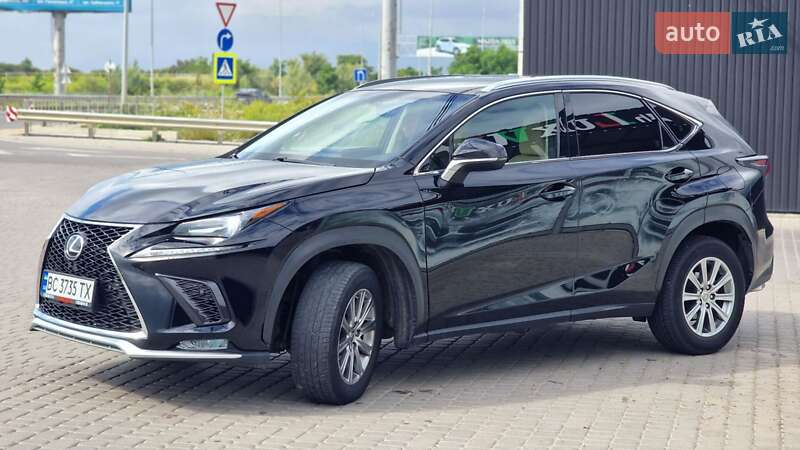 Позашляховик / Кросовер Lexus NX 2015 в Львові фото 8 Позашляховик / Кросовер Lexus NX 2015 в Львові