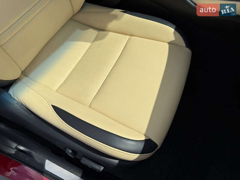 Позашляховик / Кросовер Lexus NX 2016 в Львові фото 18 Позашляховик / Кросовер Lexus NX 2016 в Львові