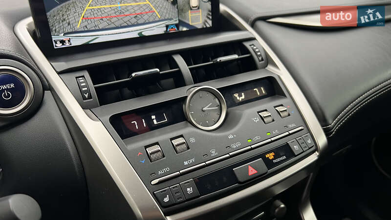 Позашляховик / Кросовер Lexus NX 2020 в Львові