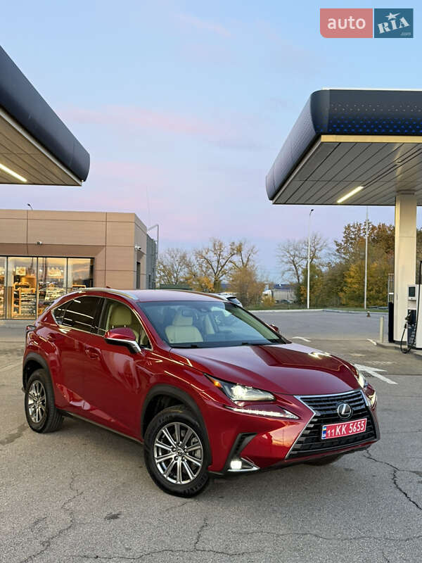 Позашляховик / Кросовер Lexus NX 2018 в Дніпрі