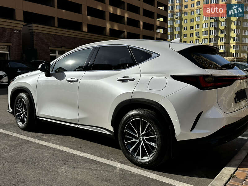 Внедорожник / Кроссовер Lexus NX 2024 в Киеве