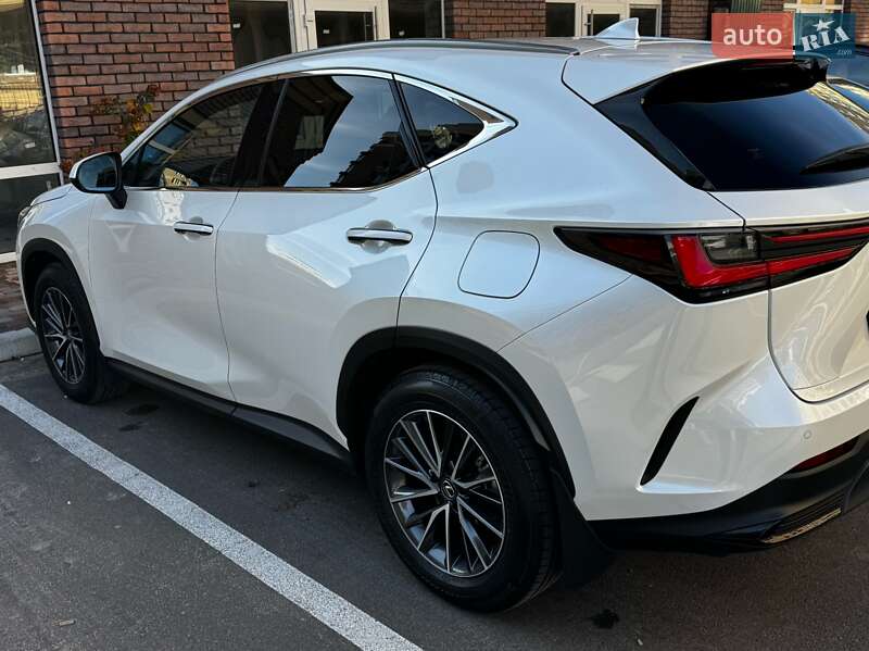 Внедорожник / Кроссовер Lexus NX 2024 в Киеве