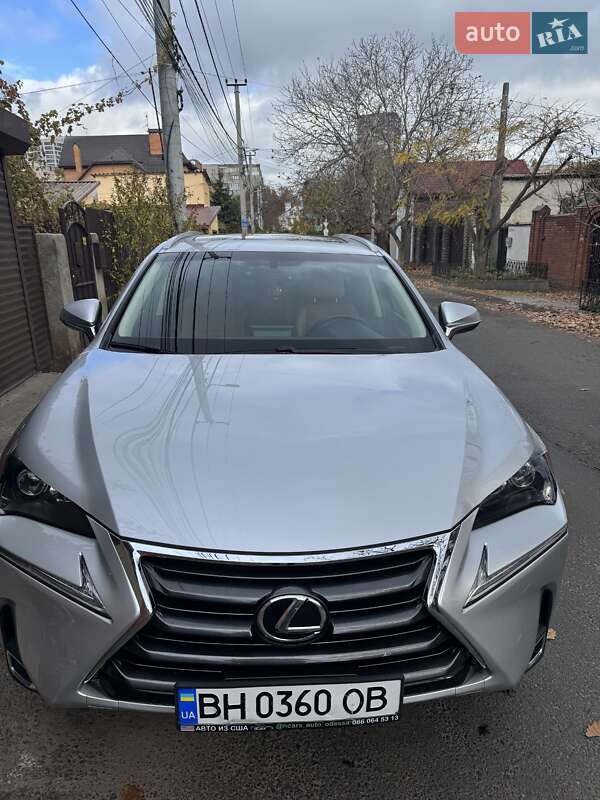 Внедорожник / Кроссовер Lexus NX 2017 в Ивано-Франковске