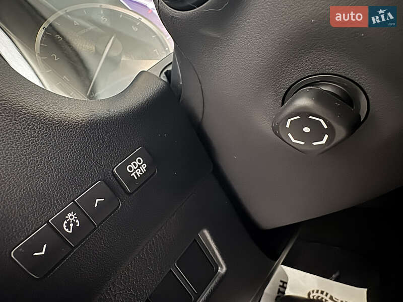 Позашляховик / Кросовер Lexus NX 2019 в Чернігові