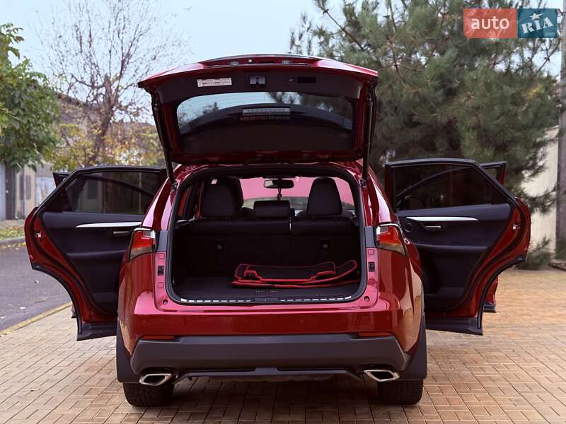 Позашляховик / Кросовер Lexus NX 2015 в Одесі