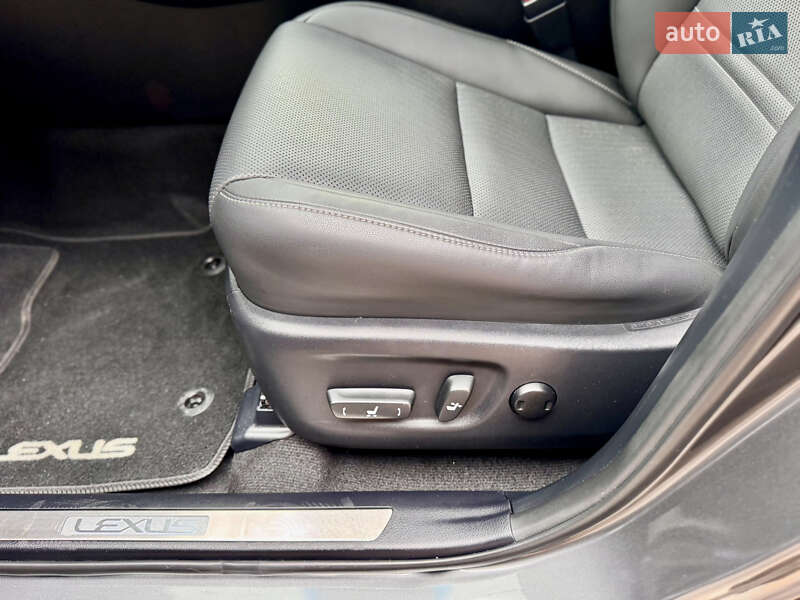 Позашляховик / Кросовер Lexus NX 2017 в Одесі фото 45 Позашляховик / Кросовер Lexus NX 2017 в Одесі
